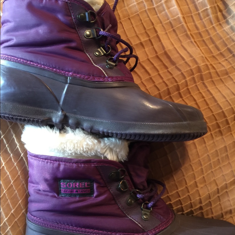 Sorel snow boots, ladies size 11